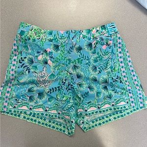 Neilah stretchy dress shorts